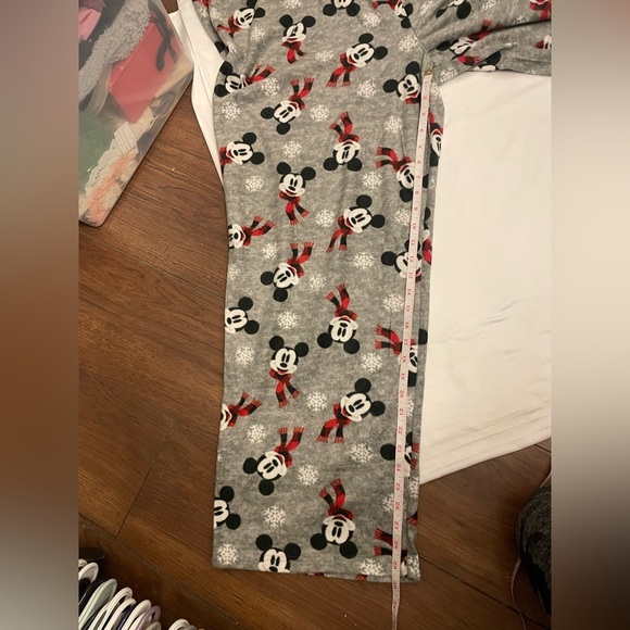 NWT Disney size 4X Mickey Mouse Christmas pajama pants - Picture 10 of 11